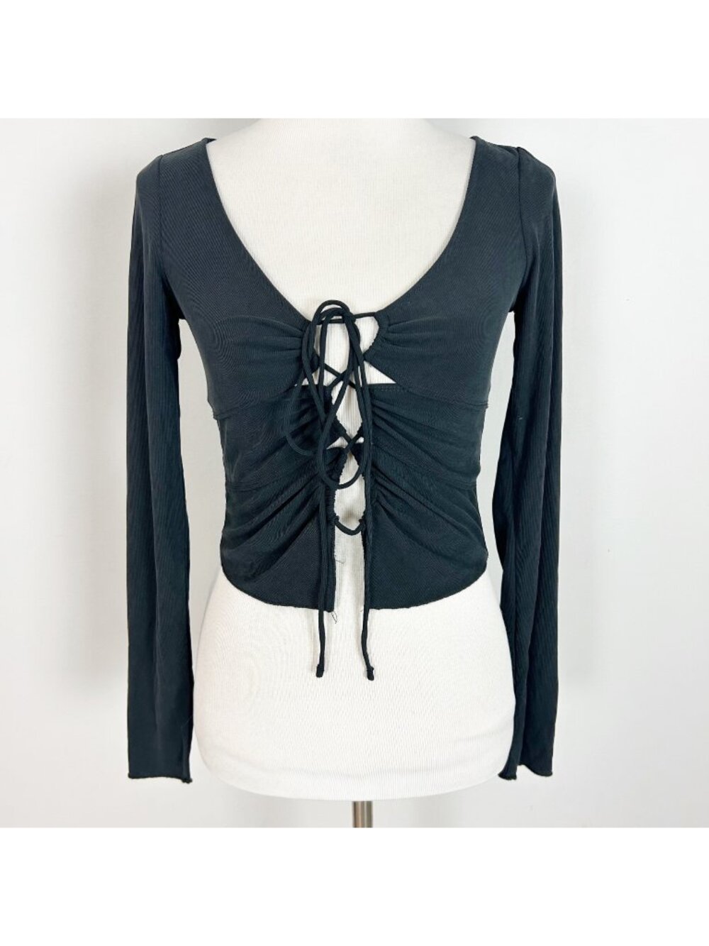 Urban Outfitters Black Lace Up Ribbed Knit Tee Top Size Small Women's